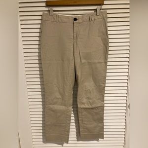 SOLD Banana Republic Hampton Pant in Tan Size 4
